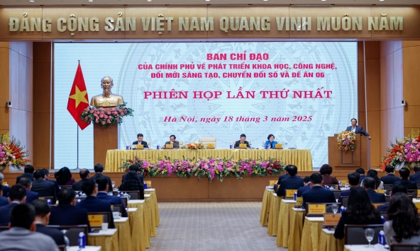 Thủ tướng Phạm Minh Chính chỉ đạo và triển khai khoa học công nghệ, đổi mới sáng tạo, chuyển đổi số và cải cách hành chính