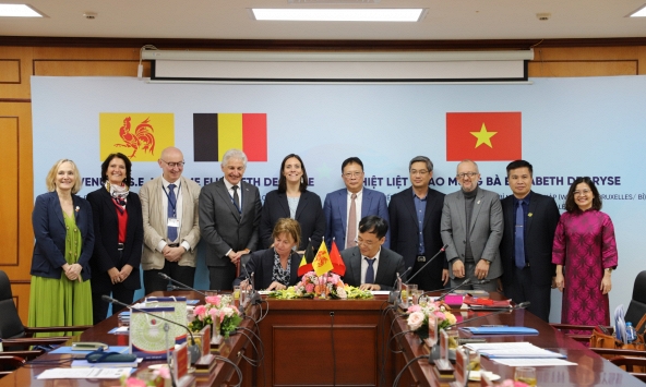 Tăng cường hợp tác khoa học và công nghệ giữa Viện Hàn lâm Khoa học và Công nghệ Việt Nam và Wallonie-Bruxelles
