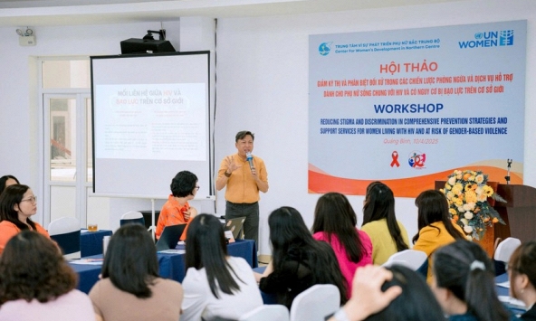 Tìm giải pháp hỗ trợ phụ nữ sống chung với HIV và bị bạo lực giới