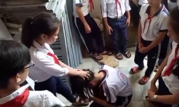 Khi con là nạn nhân của bạo lực học đường: Cha mẹ cần làm gì để bảo vệ con?