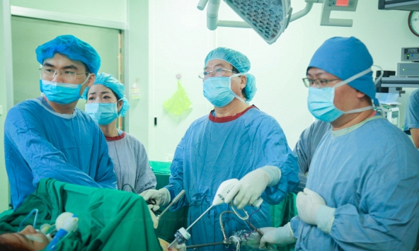 Nữ bệnh nhân 28 tuổi nặng 102kg rơi vào trầm cảm vì kỳ thị ngoại hình, được cứu nhờ phẫu thuật điều trị béo phì