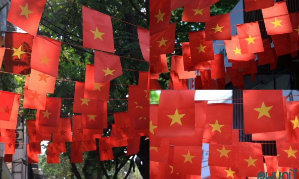 Hà Nội rực rỡ sắc cờ, hướng về kỷ niệm 50 năm Ngày Giải phóng miền Nam