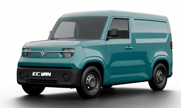 Nữ chủ quán cà phê chọn VinFast EC Van: “Vừa đỡ mưa nắng, vừa không tốn tiền xăng, sẽ thu lời nhiều hơn”