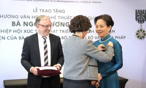 TS Ngô Phương Lan nhận Huân chương Văn học Nghệ thuật Pháp: Vinh dự cá nhân, khẳng định vị thế điện ảnh Việt