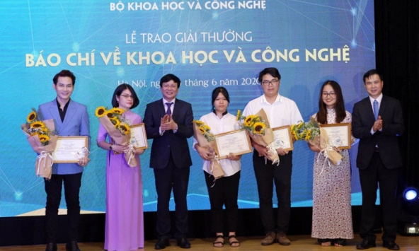 Phát động Giải thưởng báo chí về khoa học, công nghệ, đổi mới sáng tạo và chuyển đổi số năm 2025