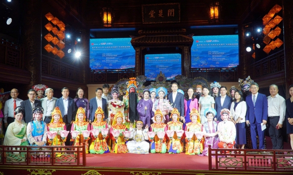 Giao lưu Văn hoá hữu nghị Việt- Trung tại Huế