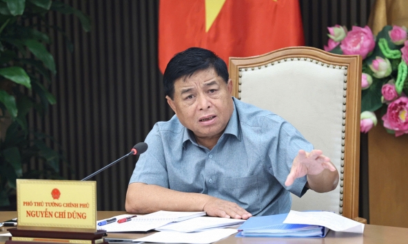 Phó Thủ tướng yêu cầu các bộ, ngành cam kết tiến độ triển khai Nghị quyết 71/NQ-CP về khoa học, công nghệ và chuyển đổi số