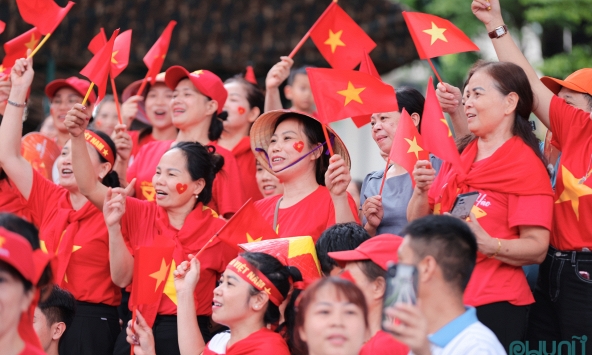 Chính phủ triển khai tặng 100.000 đồng cho người dân dịp Quốc khánh 2/9