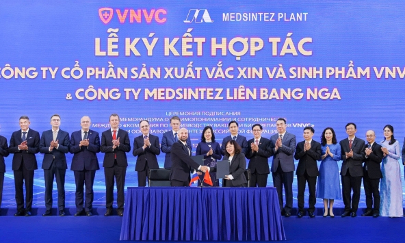 Việt – Nga hợp tác chuyển giao công nghệ sản xuất thuốc sinh học tiên tiến