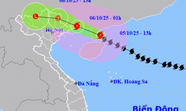 Cập nhật mới nhất: Bão số 11 giật cấp 16, cách Móng Cái khoảng 290 km