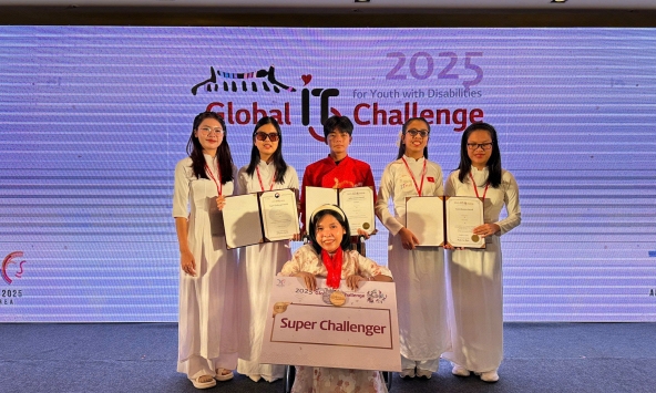Thanh thiếu niên khuyết tật Việt Nam tỏa sáng tại đấu trường công nghệ toàn cầu GITC 2025