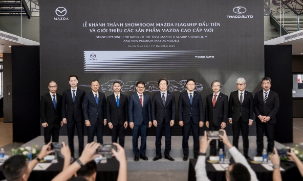 THACO AUTO khánh thành Showroom Mazda Flagship đầu tiên và giới thiệu các sản phẩm Mazda cao cấp mới