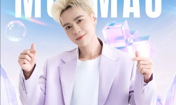 Phía sau mỗi gian hàng online của phụ nữ là một guồng quay không tên