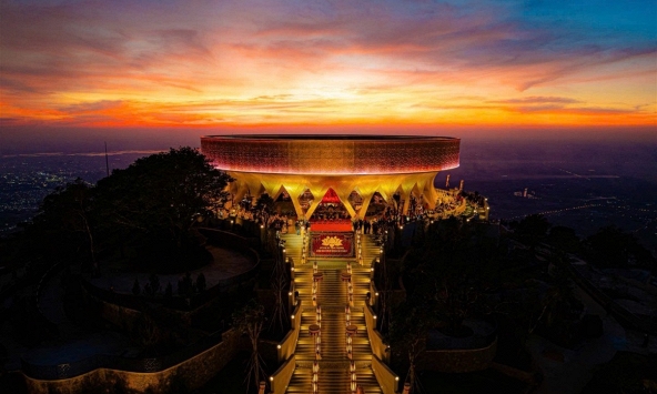 Núi Bà Đen, Tây Ninh tổ chức Lễ an vị Tôn tượng Đức Phật Câu Na Hàm Mâu Ni