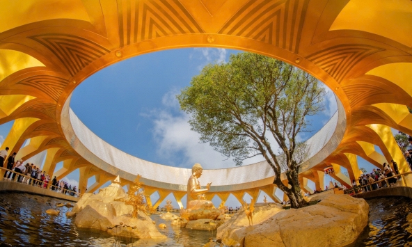 Từ truyền thuyết “cơn mưa vàng” đến tượng Phật Câu Na Hàm Mâu Ni trên núi Bà Đen