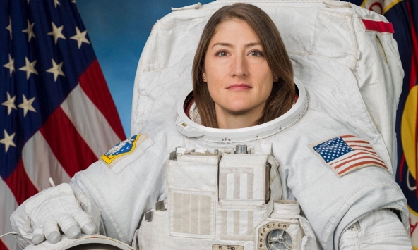 Artemis II chuẩn bị cất cánh: Lần đầu có nữ phi hành gia bay vòng quanh Mặt trăng