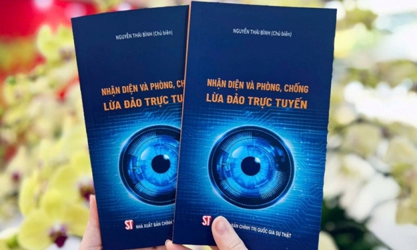 Trang bị kỹ năng chống lừa đảo trực tuyến từ một cuốn sách thiết thực