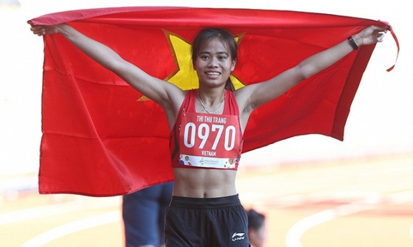 Phạm Thị Thu Trang: Từ yên xe công nghệ mưu sinh đến tấm Vàng điền kinh và sân tập trường IVS