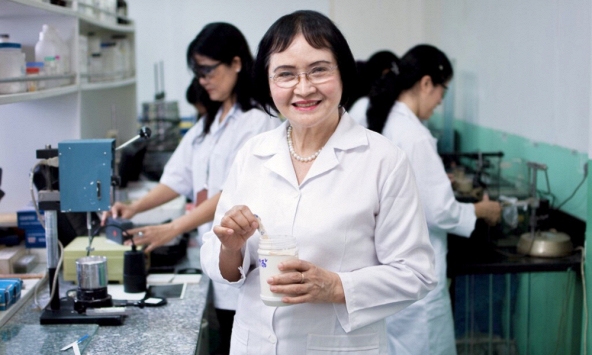 PGS, GS được giảm từ 40-60% giờ giảng, có thể tạm dừng giảng dạy 1 năm để tập trung nghiên cứu khoa học