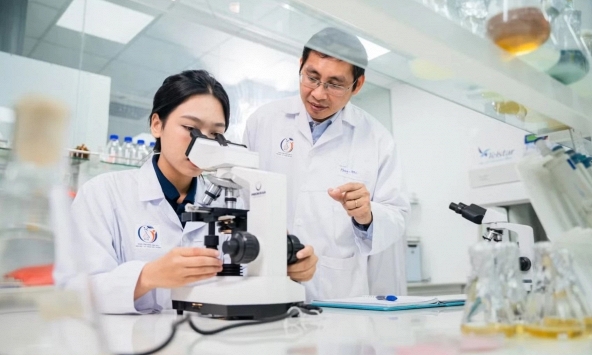 “Ươm mầm” nhà khoa học trẻ bằng gói hỗ trợ tới 1 tỷ đồng mỗi năm