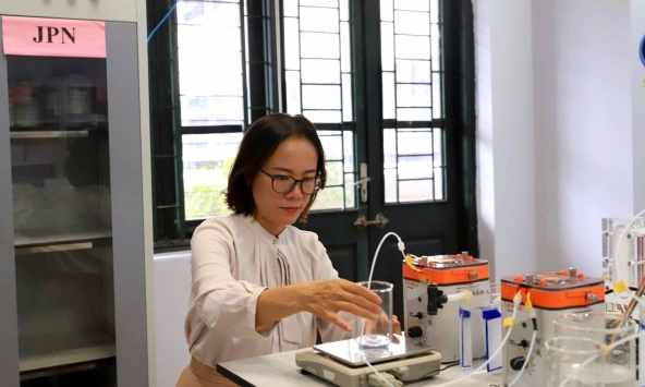 Nữ giáo sư ngành nước và hành trình đưa khoa học ra khỏi phòng thí nghiệm