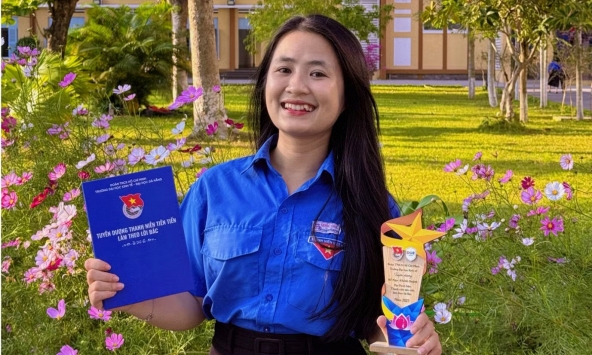 Nữ sinh xứ Huế và hành trình chạm tới danh hiệu “Sinh viên 5 tốt” cấp Trung ương