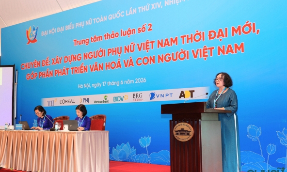 Nữ trí thức Việt Nam trước cơ hội mới từ khoa học, công nghệ và đổi mới sáng tạo
