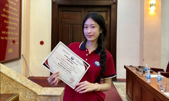 Nữ sinh ĐH Thủy lợi đạt giải nhất nghiên cứu khoa học