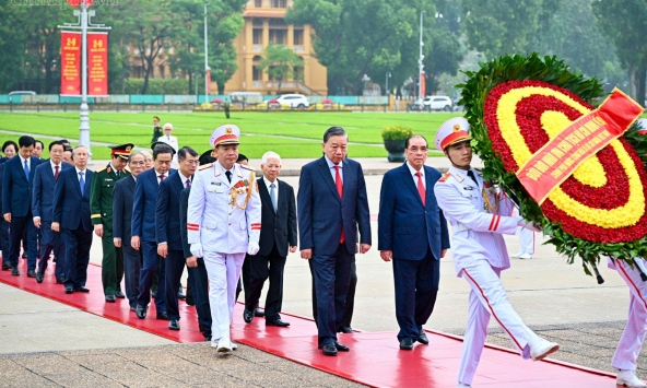 81 năm Quốc khánh: Lãnh đạo Đảng, Nhà nước vào Lăng viếng Chủ tịch Hồ Chí Minh
