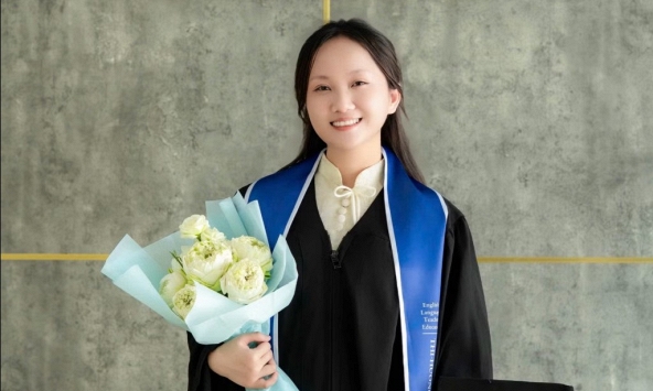 Tốt nghiệp GPA 3,8/4,0, cô gái Nghệ An nhận 5 học bổng thạc sĩ