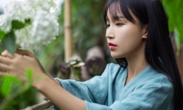 Nữ YouTuber Lý Tử Thất quyết định 'chơi lớn' sau hai năm im ắng