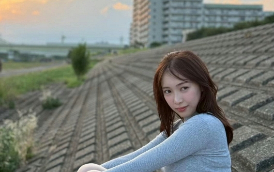 Lại thêm một hot girl tân binh gây 'bão' cộng đồng mạng, nhan sắc nổi bật gây thương nhớ