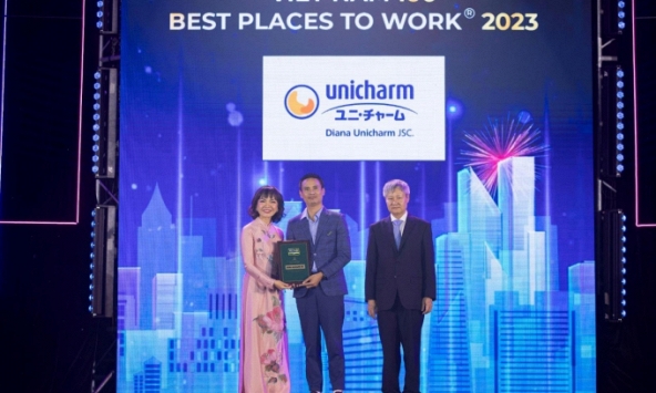 Diana Unicharm được vinh danh trong “Top 100 nơi làm việc tốt nhất Việt Nam 2023”