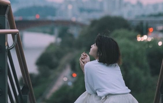 Anh trai ngoại tình còn ra điều kiện với chị dâu “15 năm nữa mới được ly hôn” và pha xử lý cực đỉnh của mẹ tôi