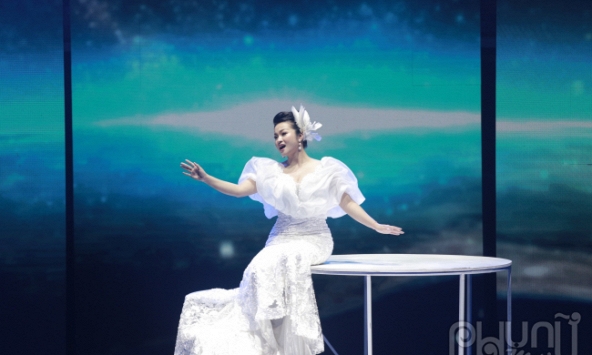 Ca sĩ Đỗ Tố Hoa: 'Chiến đấu' với đại dịch Covid-19 bằng 2 sản phẩm âm nhạc đặc biệt