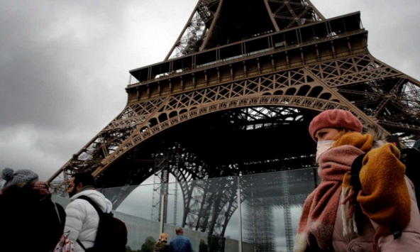 Nhật ký #cáchlyxãhội: Paris những ngày đầu phong tỏa