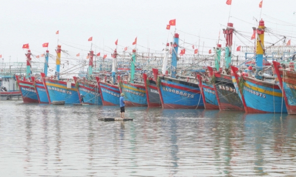 Bão số 7 đi vào đất liền và suy yếu dần thành áp thấp nhiệt đới