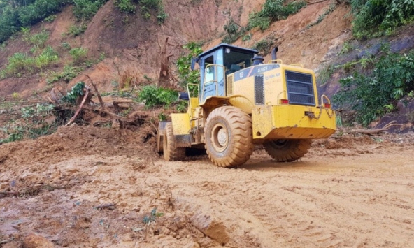 Sạt lở ở Quảng Nam: Tìm thấy 16 thi thể, nhiều người mất tích, quân đội tiếp tục tìm kiếm
