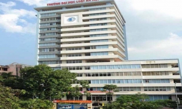 Hội Liên hiệp phụ nữ đề nghị điều tra vụ trưởng khoa ĐH Luật Hà Nội bị tố cưỡng bức cô gái