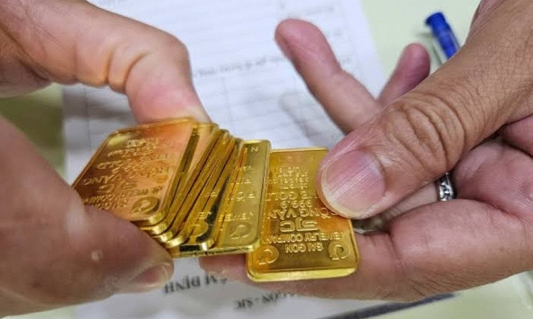 Giá vàng ngày 6/7/2026: Vàng thế giới và trong nước đồng loạt đi ngang