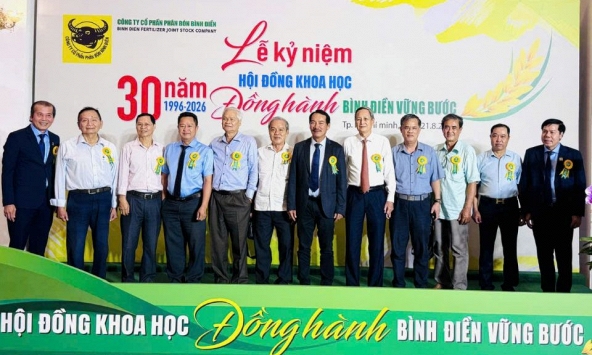30 năm đưa khoa học vào doanh nghiệp, đồng hành cùng nông dân