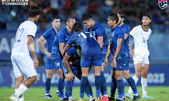 HLV Thái Lan bất ngờ ca ngợi U23 Việt Nam, “thách đấu” thầy trò HLV Hoàng Anh Tuấn