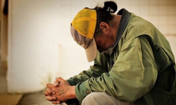 Nỗi ân hận muộn màng của cụ già 70 tuổi: Đời người có 3 việc không thể đợi, không làm hôm nay hối hận cả 1 đời