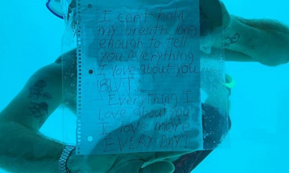 Đuối nước vì lặn biển cầu hôn người yêu