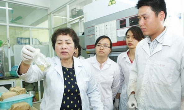 PGS.TS Đặng Thị Cẩm Hà: Hãy biết cho đi trước khi nhận lại!