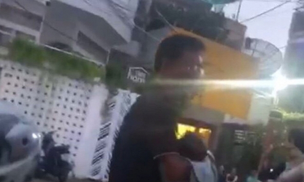 Phó chánh tòa quận 4 phủ nhận bắt cóc trẻ em, cho rằng chỉ 'bế đứa bé đi loanh quoanh' 