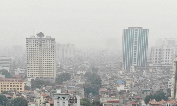 Ô nhiễm không khí Hà Nội ở ngưỡng đỉnh: Bụi mịn tấn công phổi như thế nào?