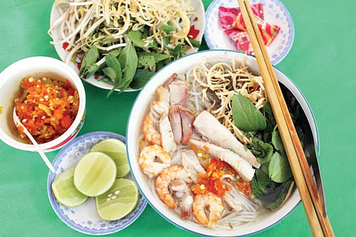 Bún nước lèo, đậm đà chân chất tình nghèo miền Tây