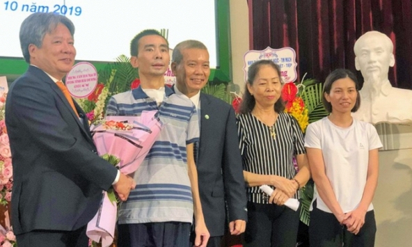 Bệnh nhân ghép phổi đầu tiên được xuất viện