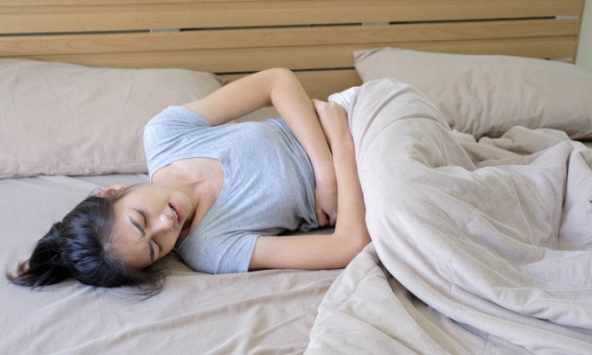  Đau bụng 'ngày ấy' có thể là dấu hiệu của những bệnh nguy hiểm